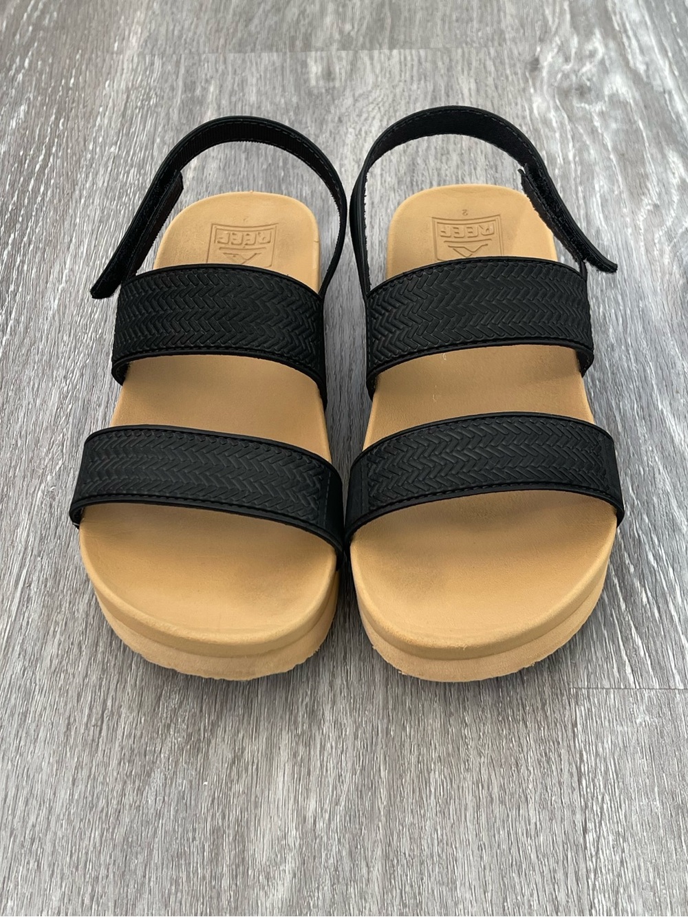 Reef Water Vista Sandals Girl’s Size 2
